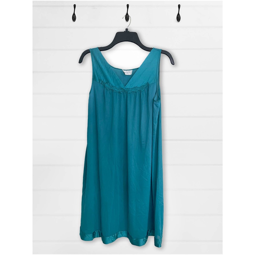 Vintage Vanity Fair Nightgown in Teal Size M